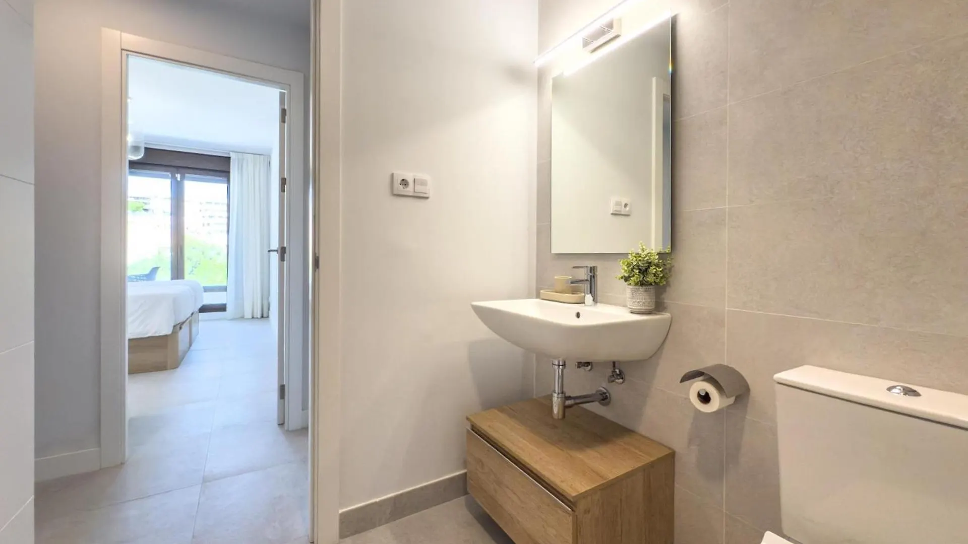 Hanami Apartment Mesas Homes II Εστεπόνα 0*,  Ισπανία
