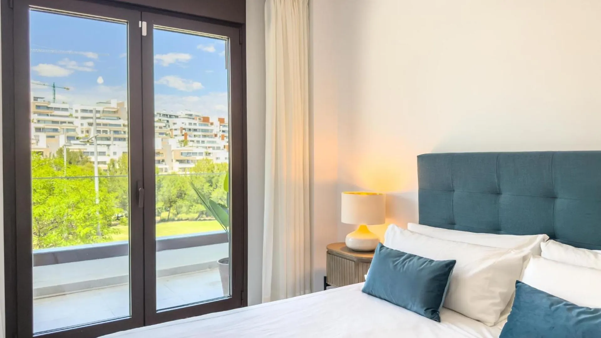 Hanami Apartment Mesas Homes II Εστεπόνα 0*,  Ισπανία