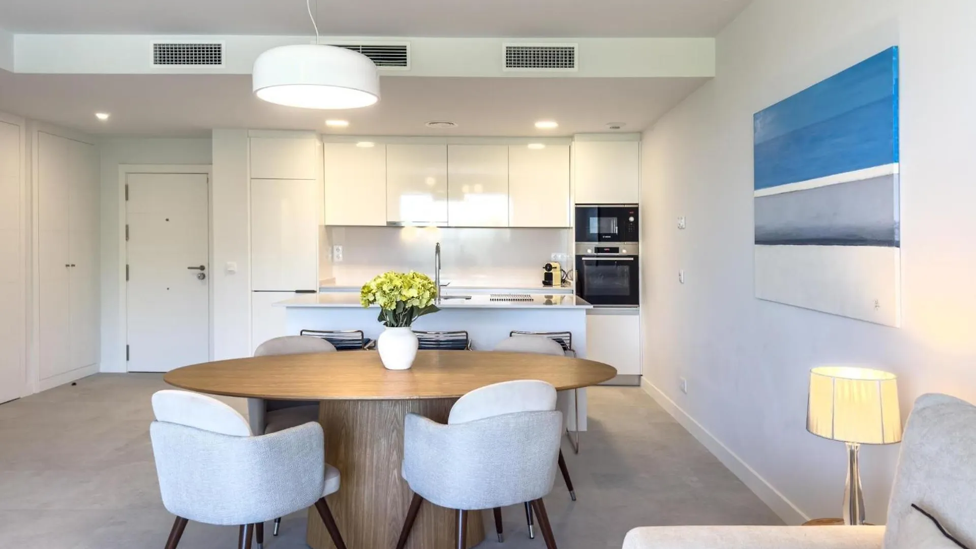 Hanami Apartment Mesas Homes II Εστεπόνα